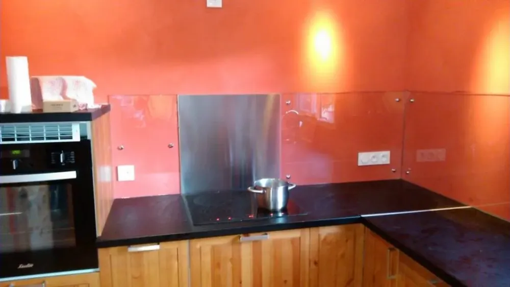 crédence verre transparent après